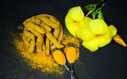 커큐민 복용시간, 언제 먹느냐가 효과를 바꾼다 썸네일